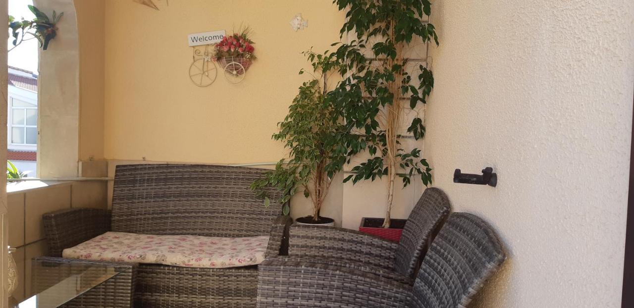 Ivana Apartments Makarska Buitenkant foto