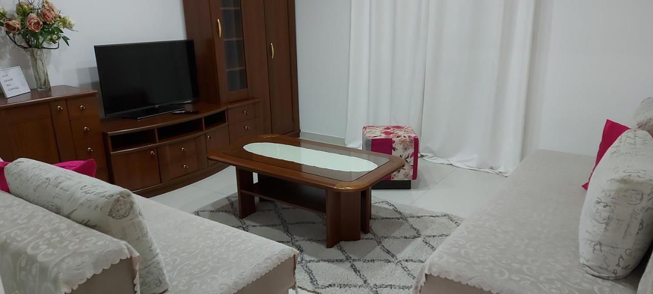 Ivana Apartments Makarska Buitenkant foto