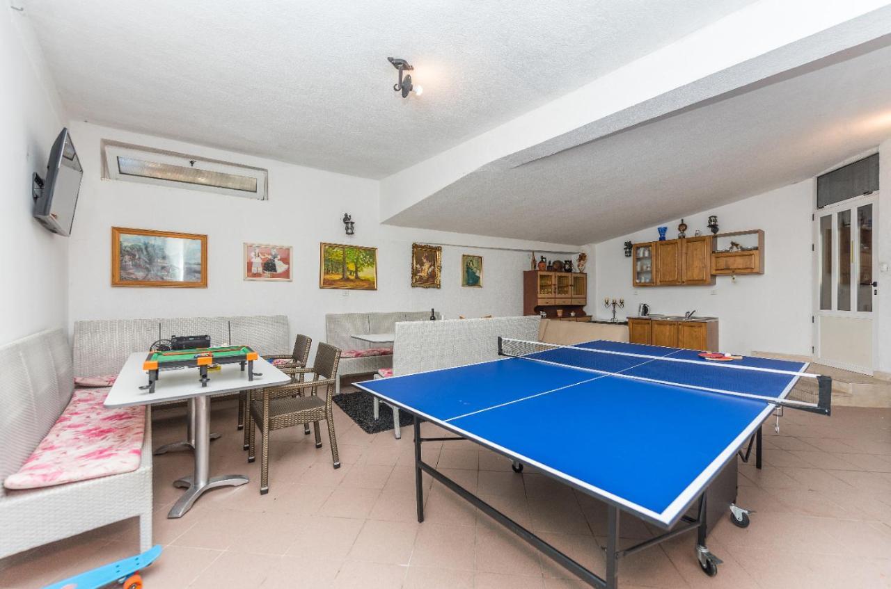 Ivana Apartments Makarska Buitenkant foto